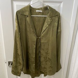 12th Tribe olive green blouse size M